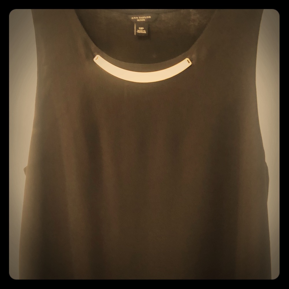 Ann Taylor SP black top